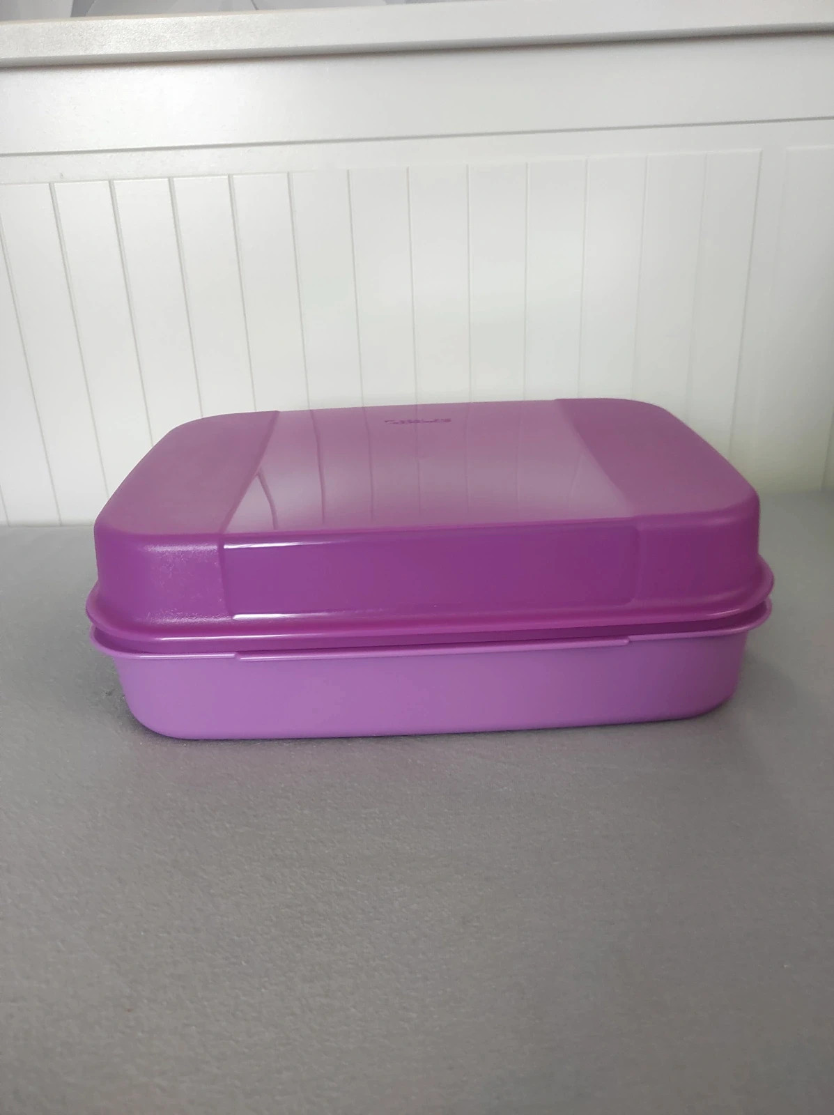 Tupperware 2 litry