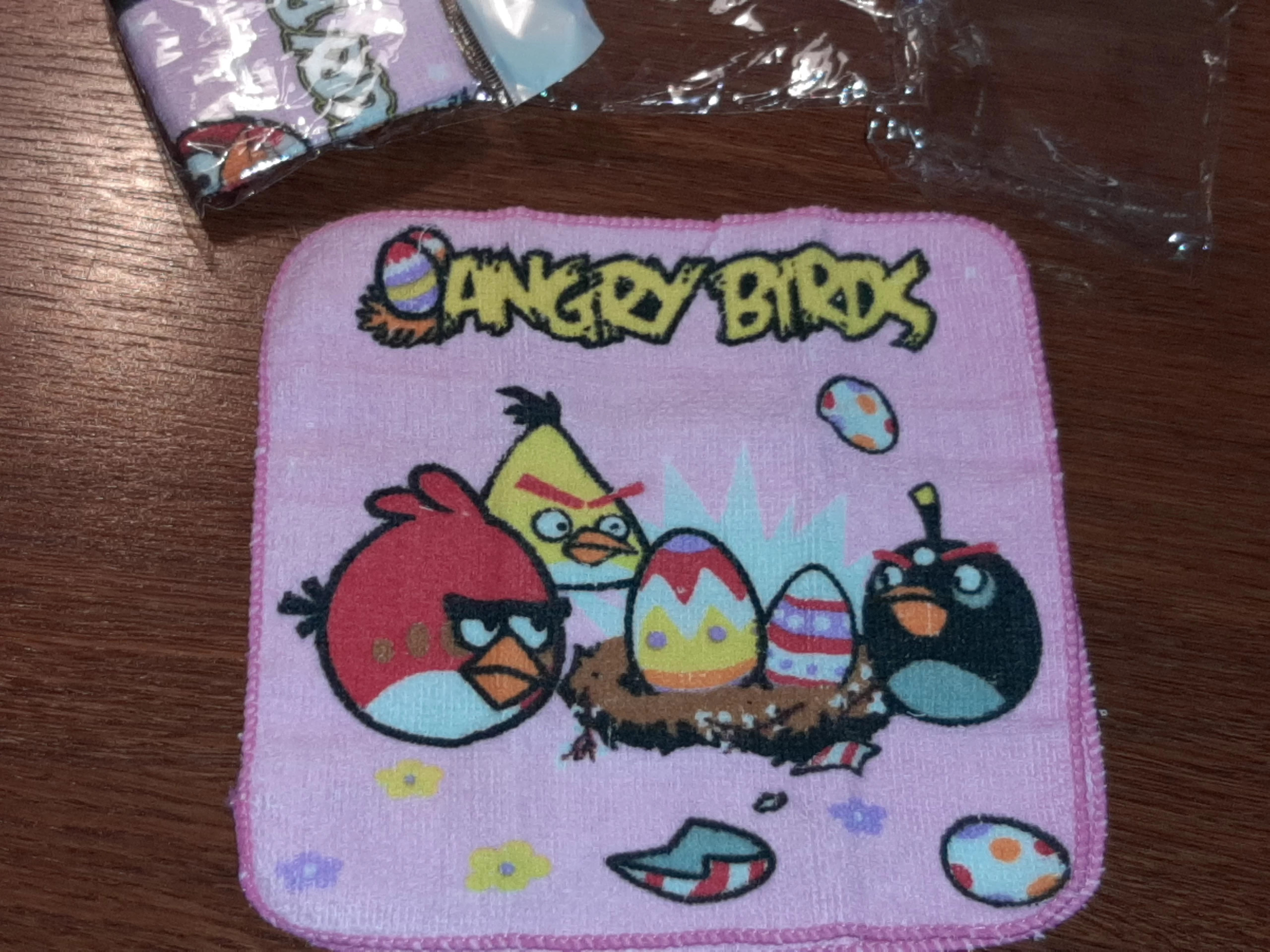 Angry Birds Mini Ręczniczek do przedszkola ptaszki Różowy Ręcznik zestaw 2szt za 5 zł