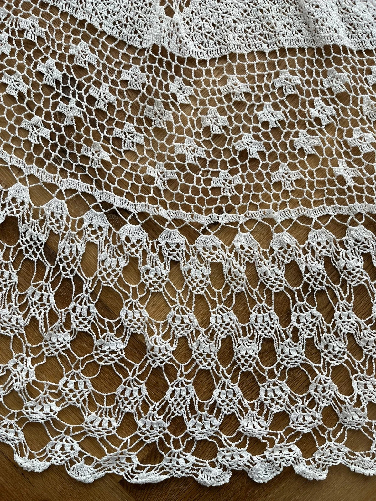 Obrus biały szydelkowy 100 % bawelna okrągły 100cm srednica handmade