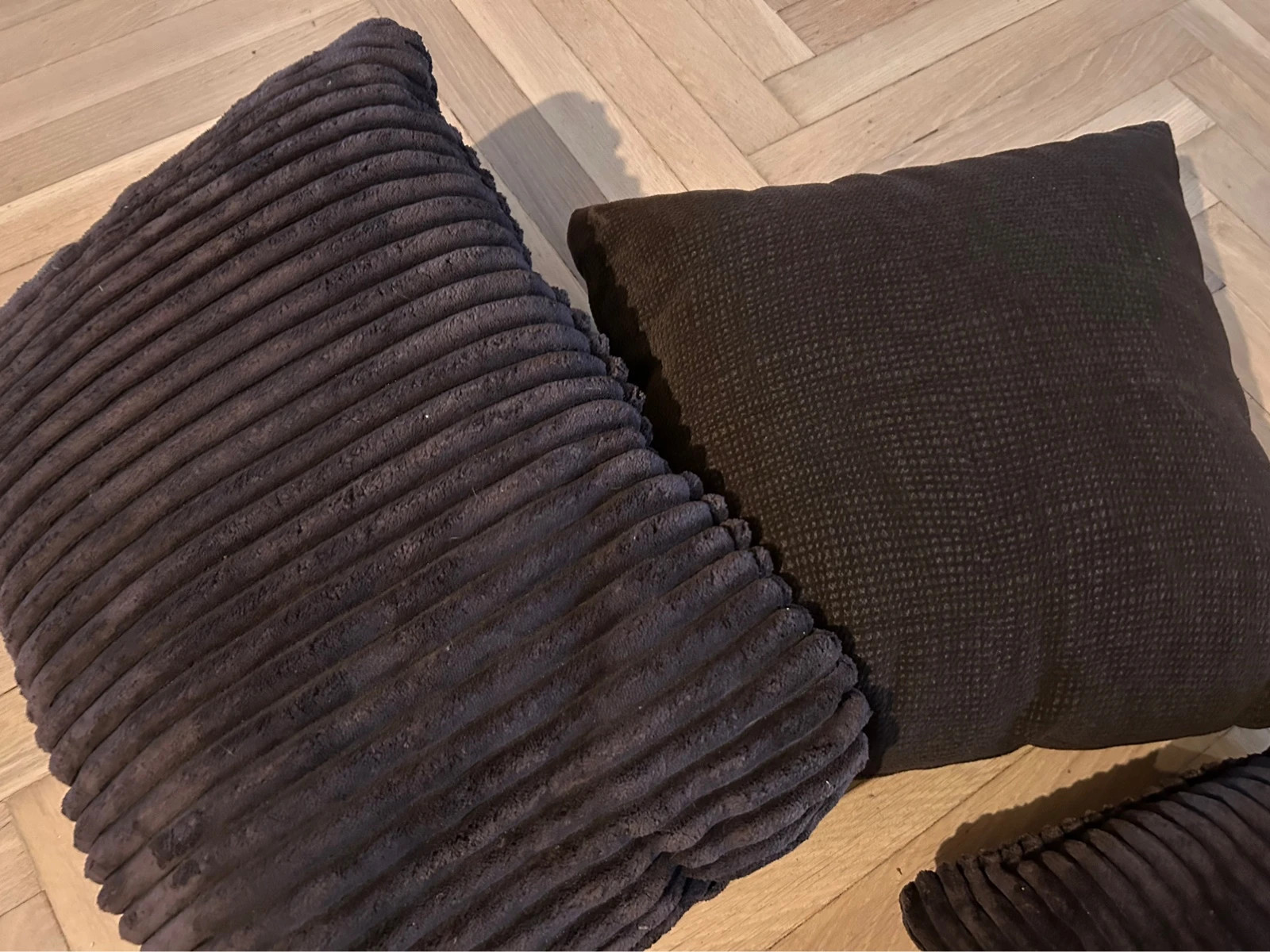 4 piekne ozdobne poduszki w kolorach brązu i beżu nowe