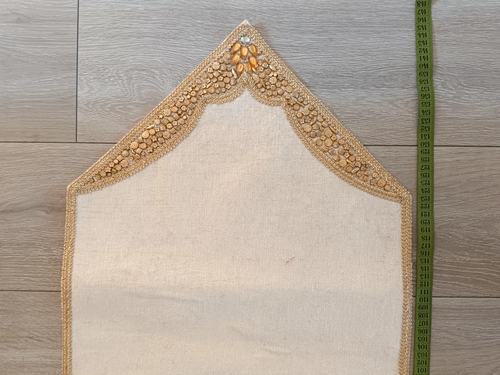 Beige velvet table linen 150*45