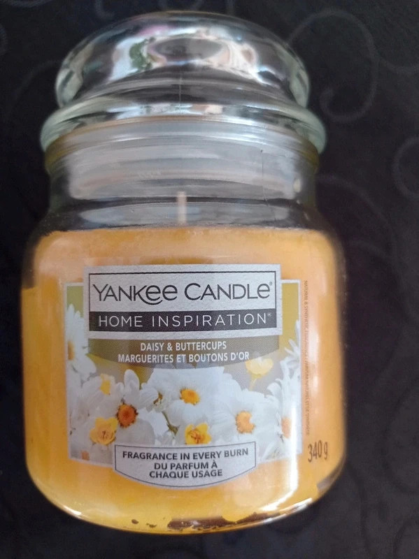 Yankee candle home inspiration Daisy  buttercups