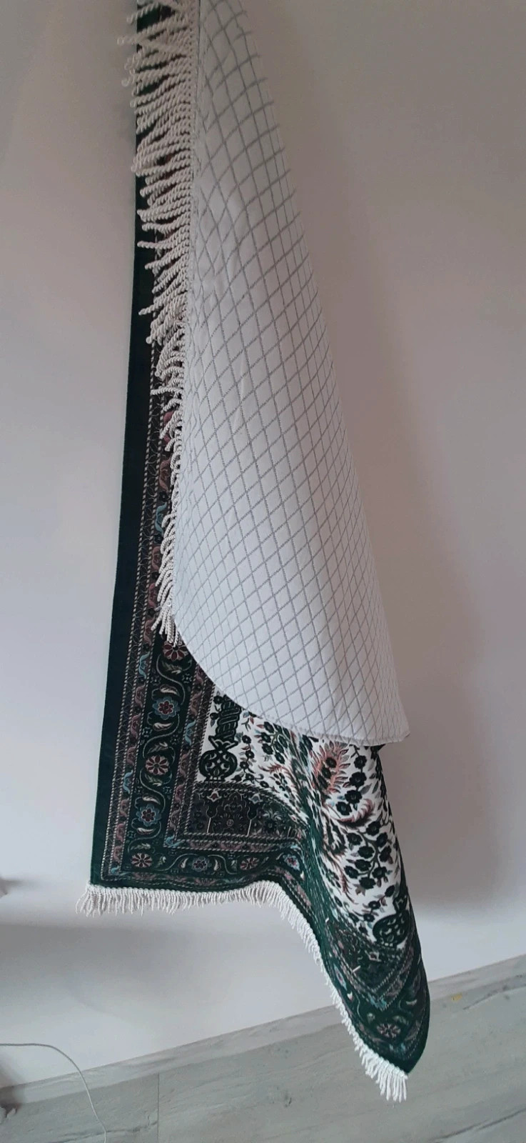 Oryginalny wełniany dywan Turecki