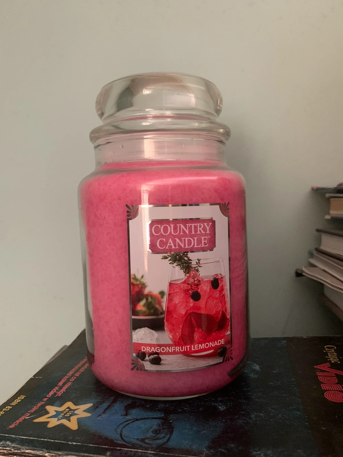 Country Candle dragonfruit lemonade