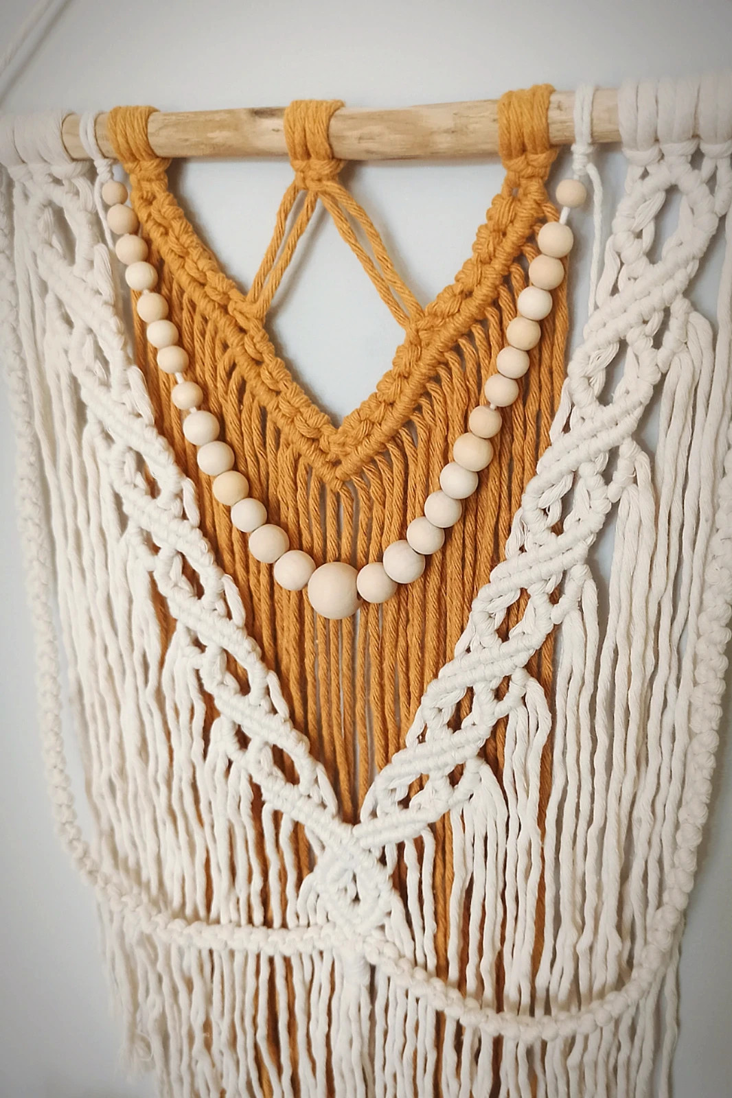 Makrama ozdoba makatka ścienna naturalna boho kolory korale | Macrame wall hanging decor beads