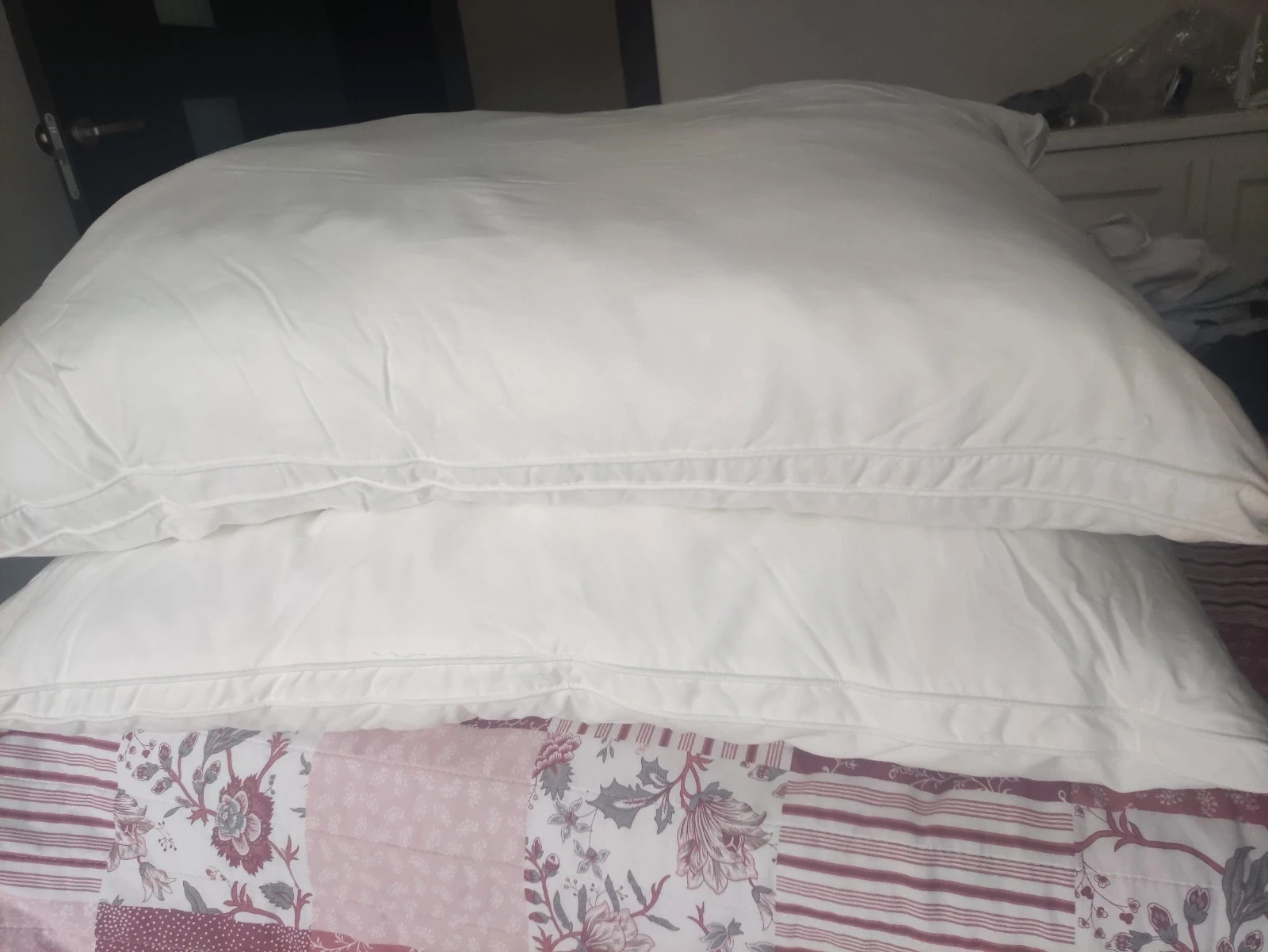 Dwie poduszki z poszewkami gratis   Skogsolvon/Ikea dla osób z alergią na roztocza
