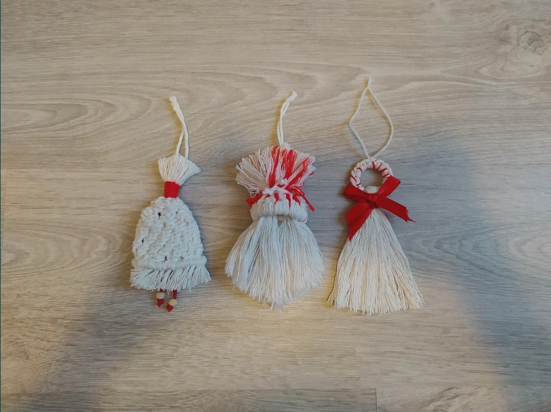 Ozdoby choinkowe świąteczne z makramy handmade