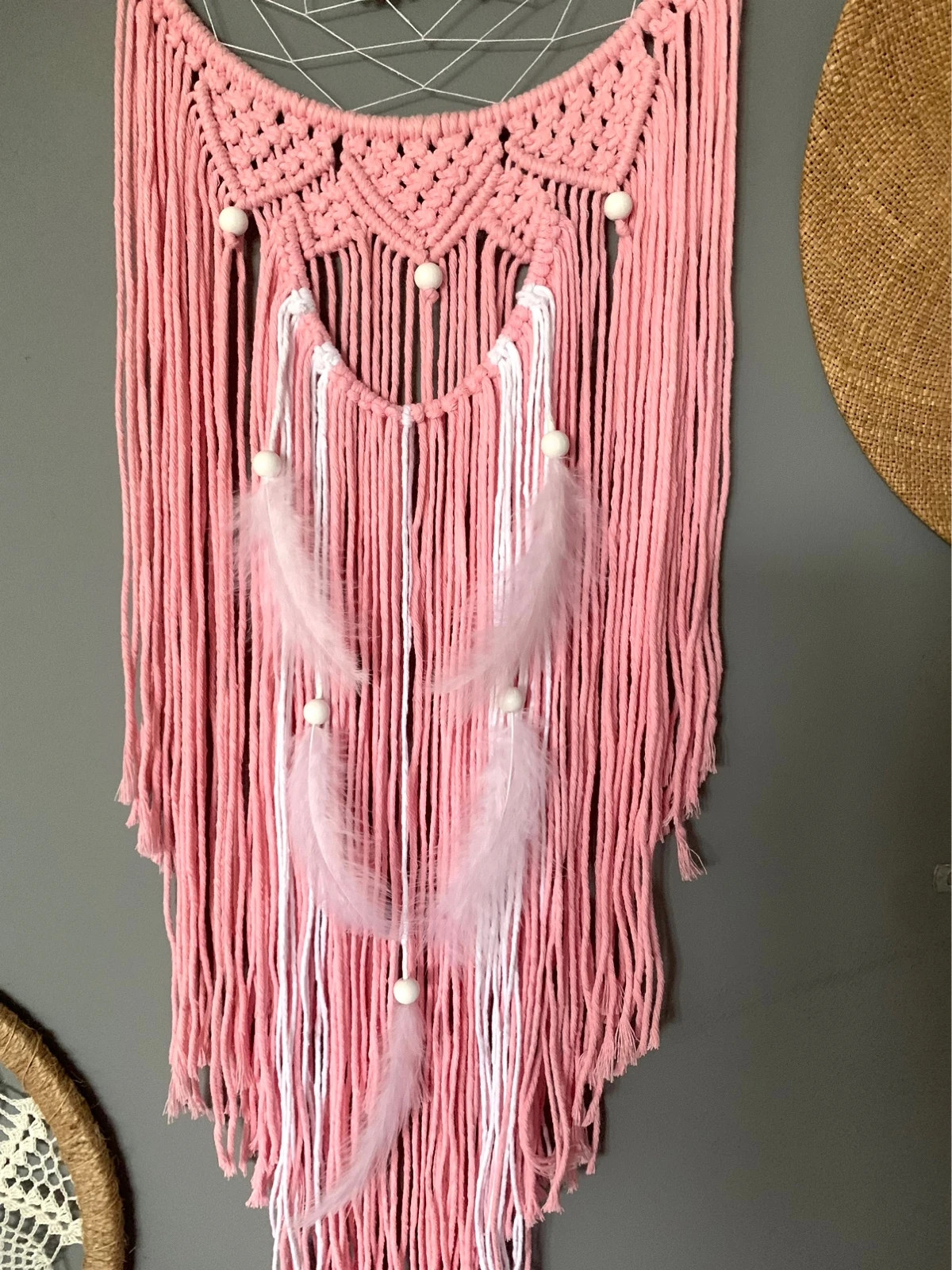 Różowo-biały łapacz snów dla dziewczynki boho handmade