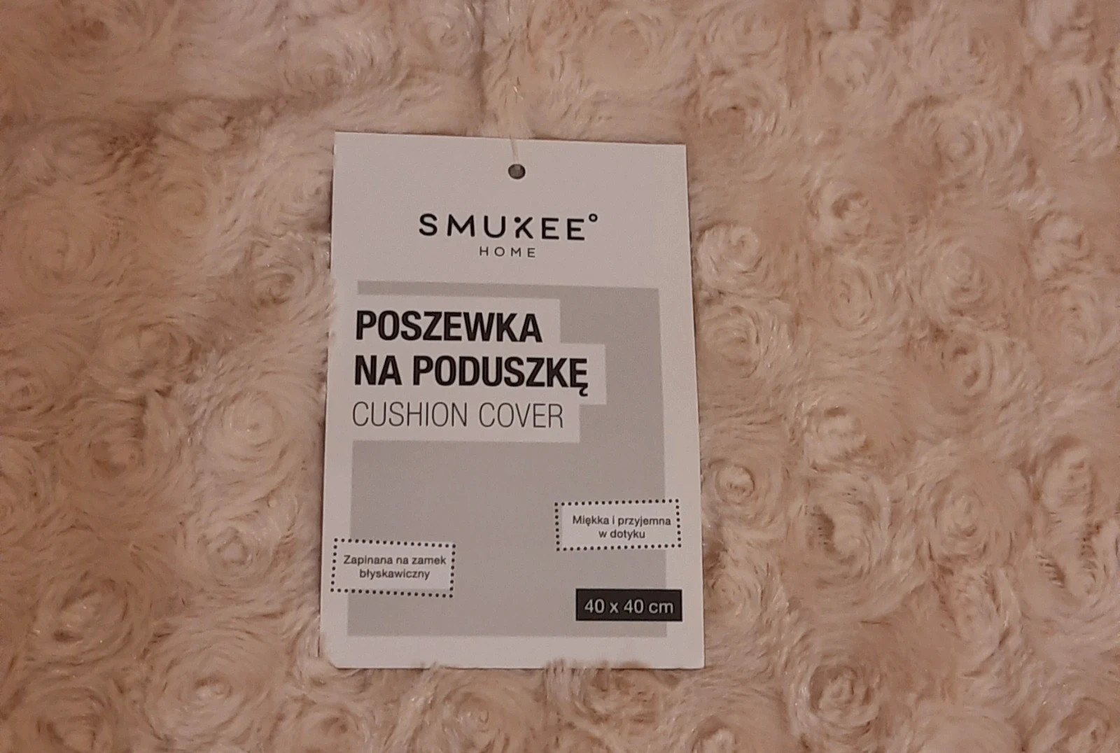 Nowa Poszewka na poduszkę