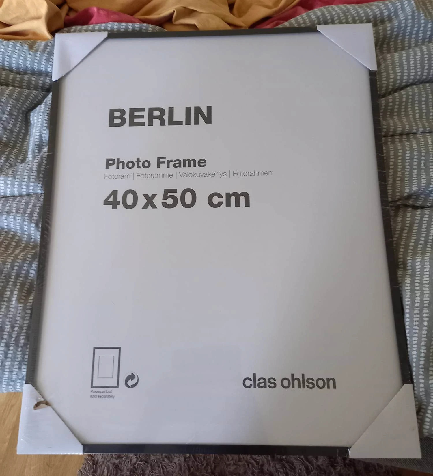 Fotoram 40x50 cm Clas Ohlson Berlin nyskick