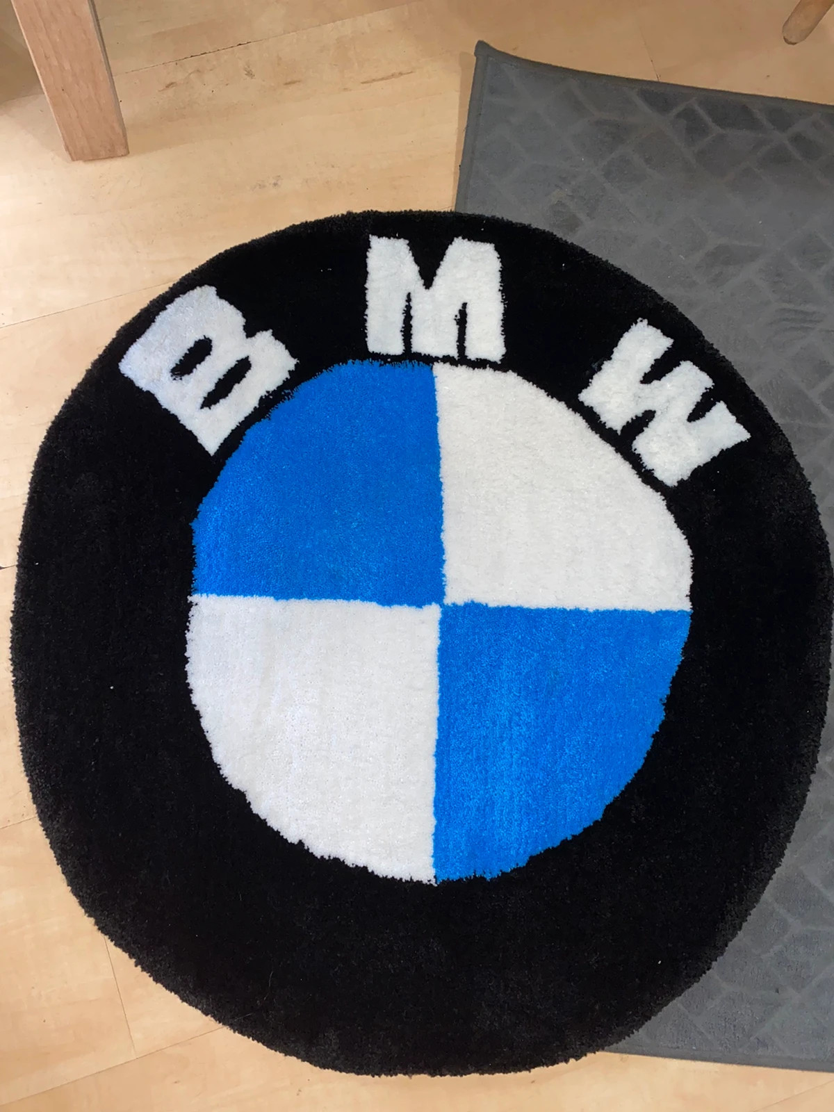 Bmw dywan ozdoba wełna