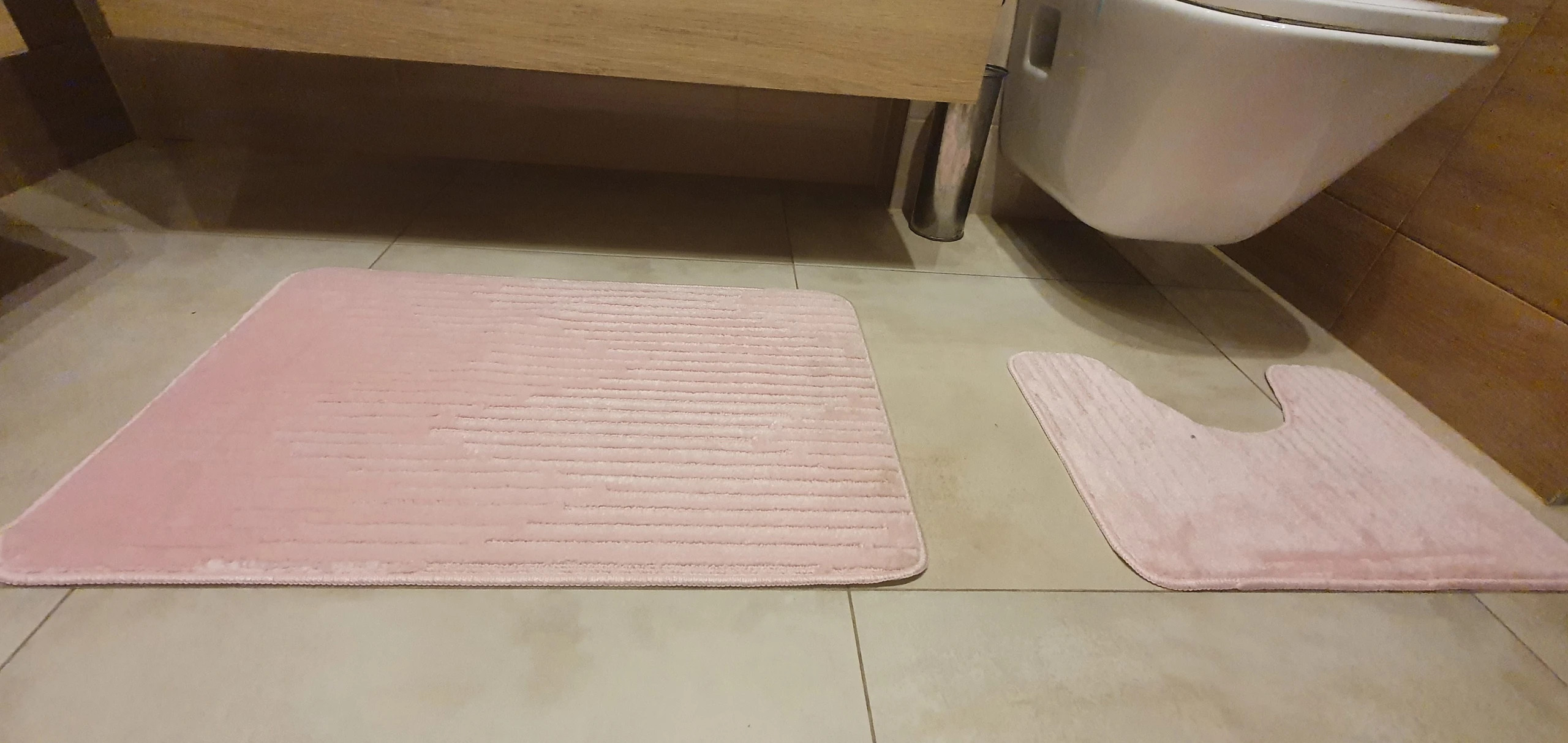 Komplet dywaniczków łazienkowych 2cz