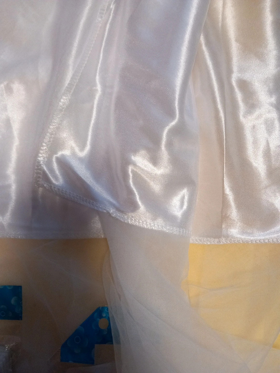 Obrus spódnica-do stołu biała