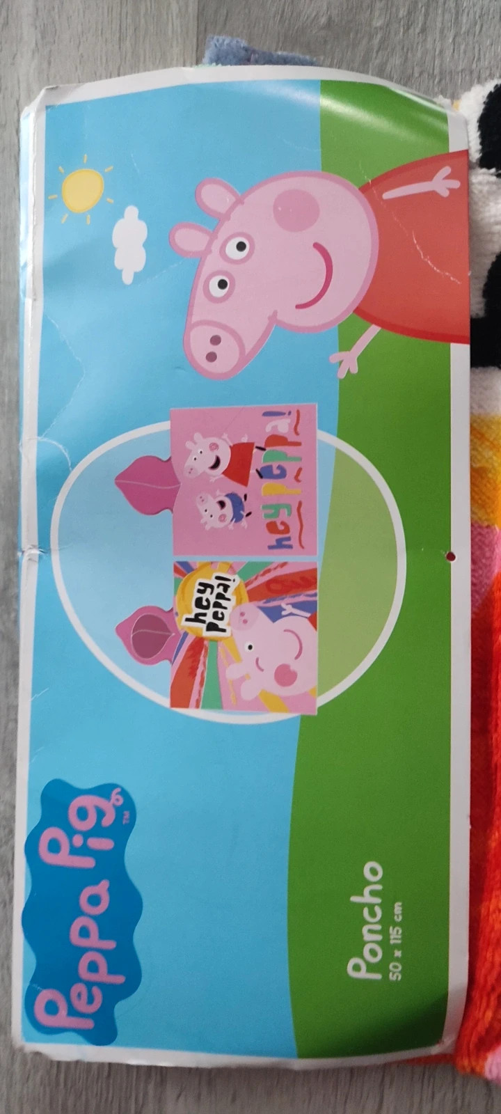 Poncho Peppa Pig