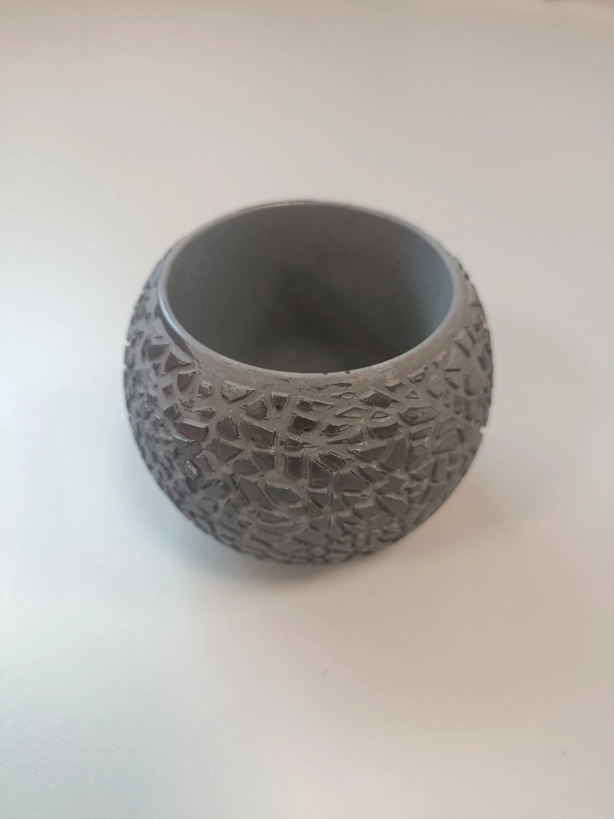 Wazon/świecznik cementowy betonowy zdobiony wazon