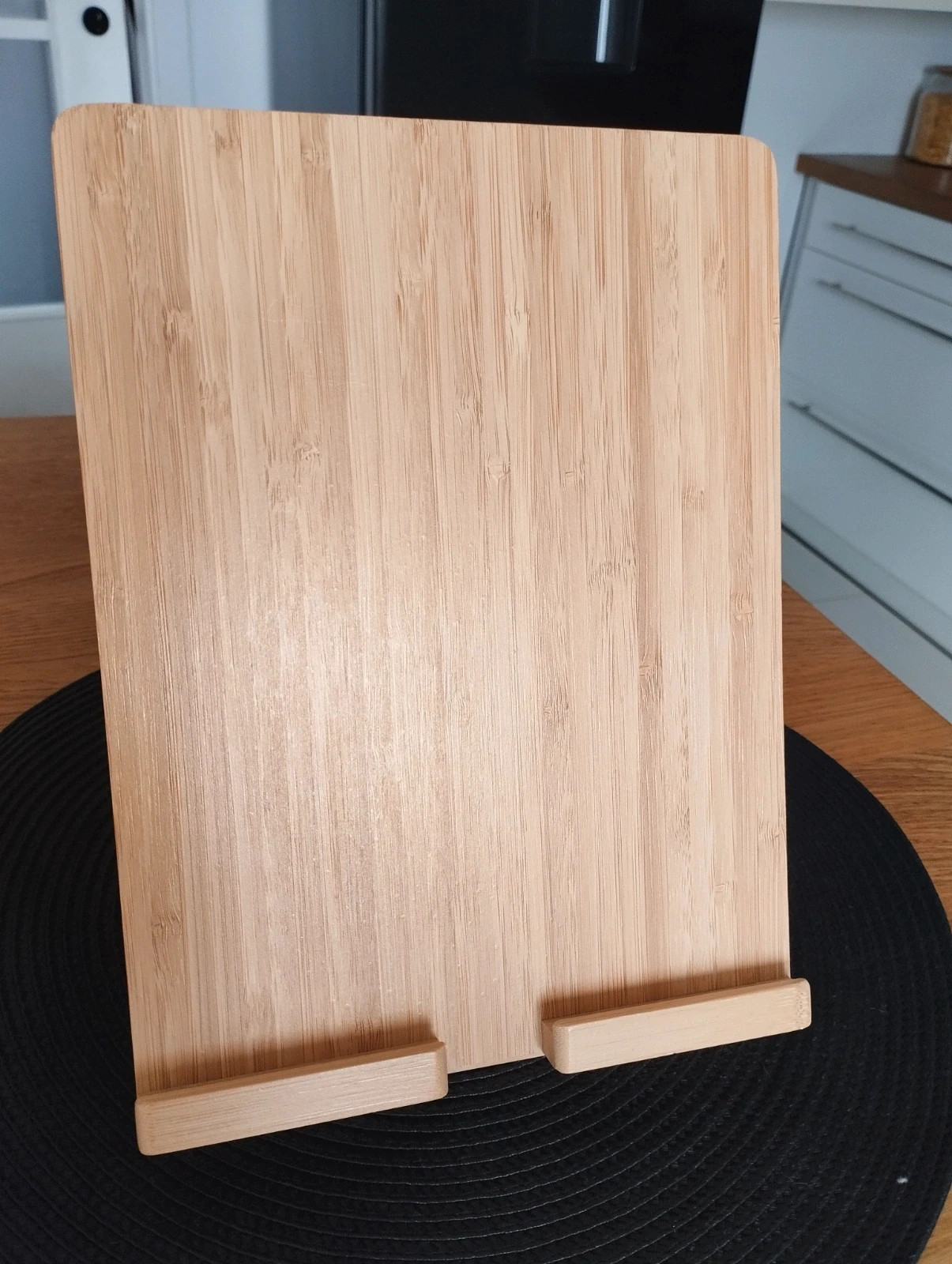 Bambusowy stojak pod tablet książkę Ikea