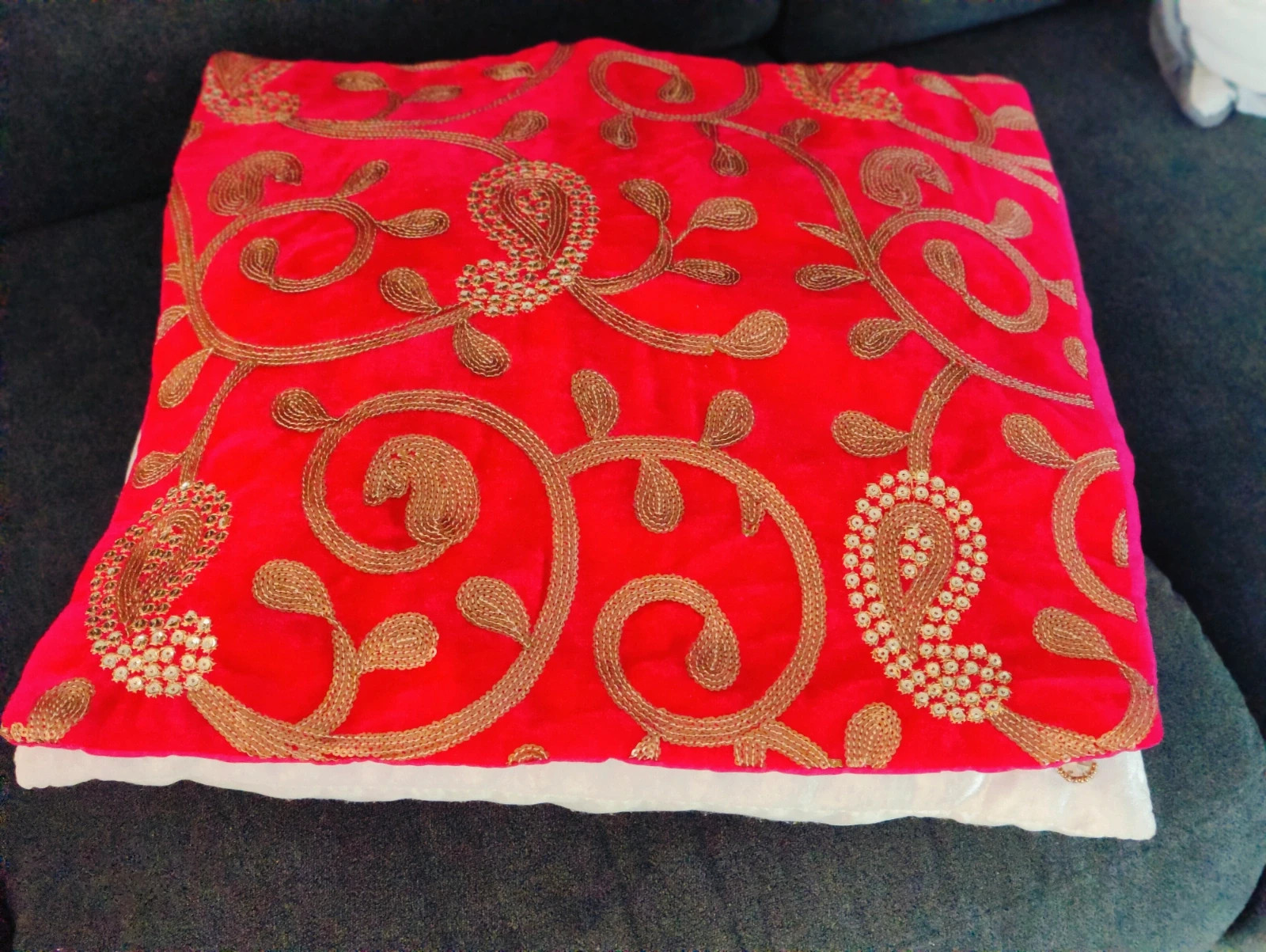 Pink cushion covers with beautiful design