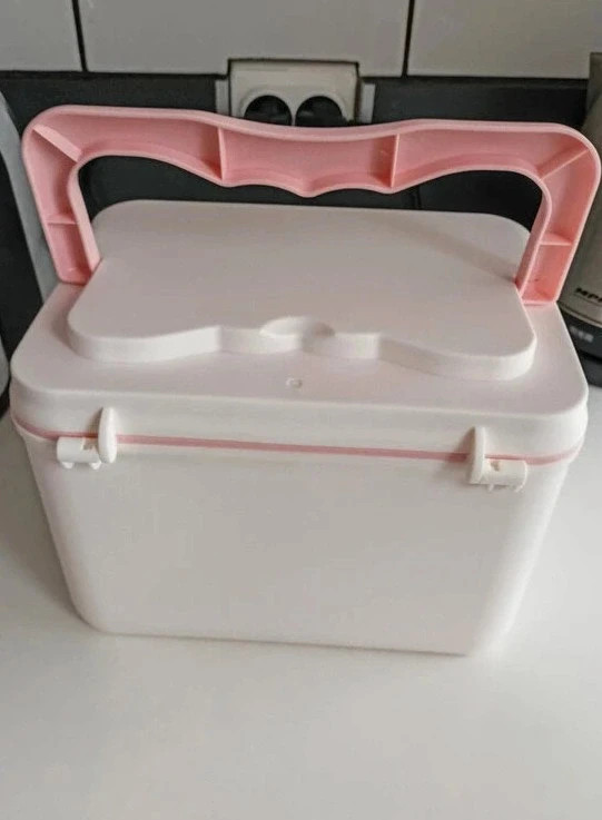 Duże pudełko apteczka biało różowa XL do przechowywania