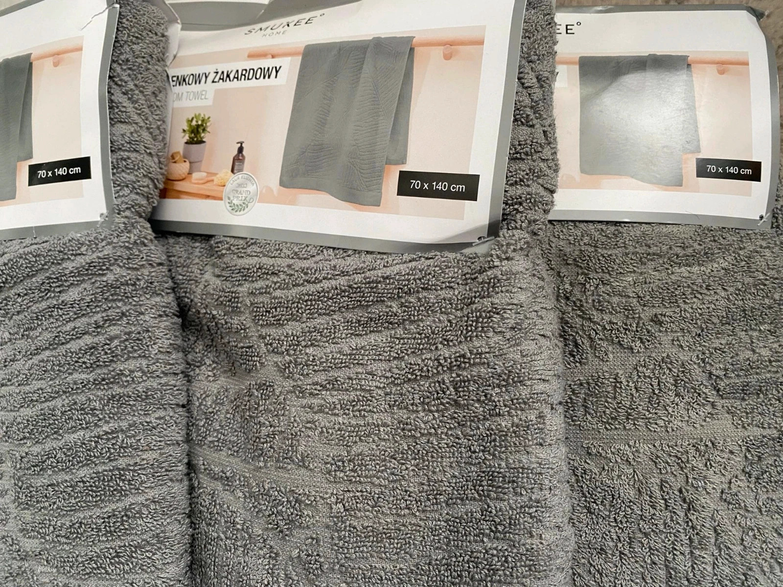 Ręcznik łazienkowy żakardowy 70x140cm