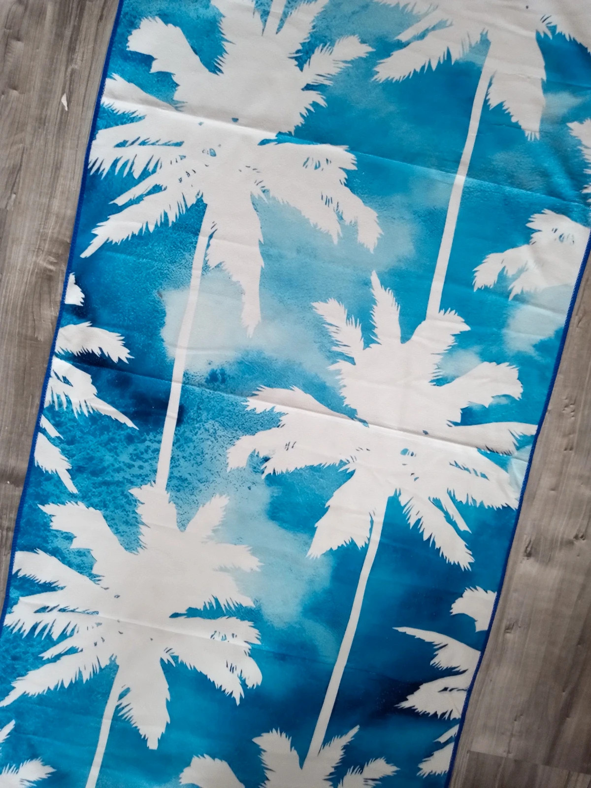 Nowy ręcznik plażowy kąpielowy 70x140