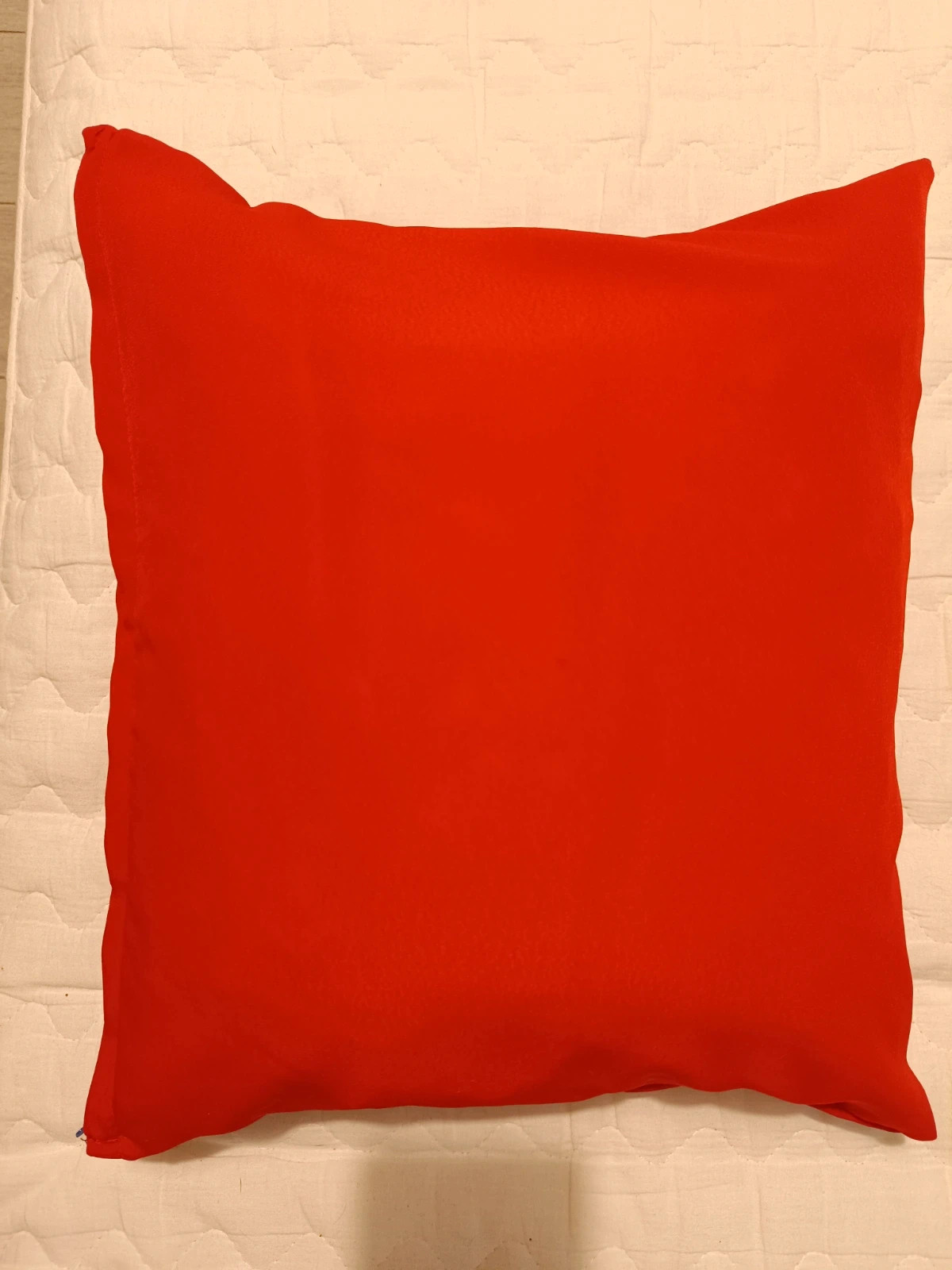 Komplet 2 szt dekoracyjnych poduszek w kolorze czerwonym 40x40 cm