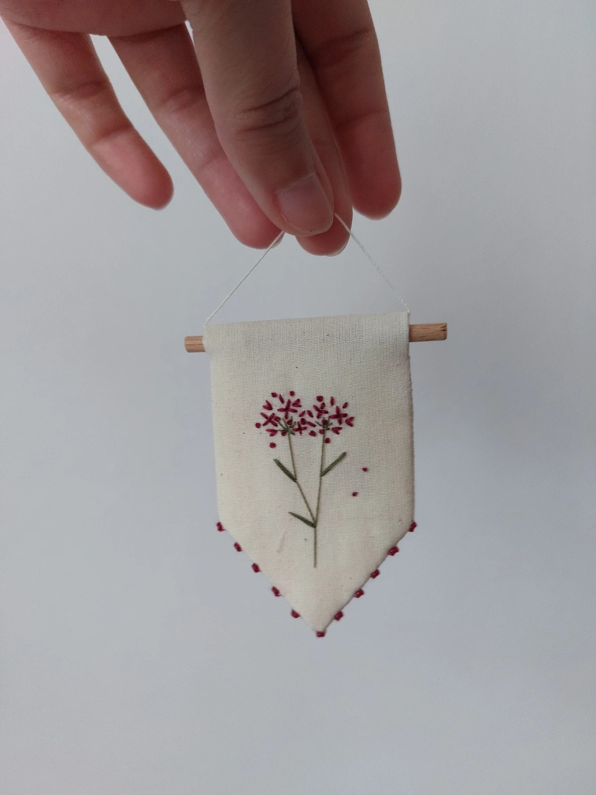 Mini proporczyk ręcznie haftowany hand embroidery mini banner