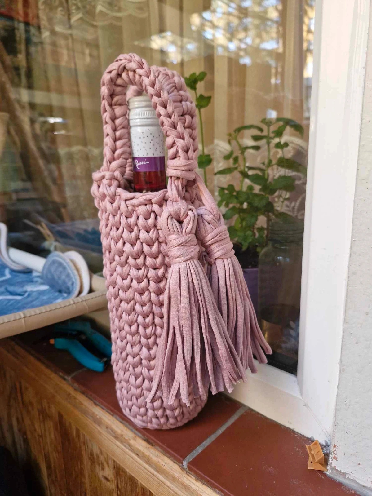 Pudełko na wino prezent na wesele handmade makrama ozdoba na wino