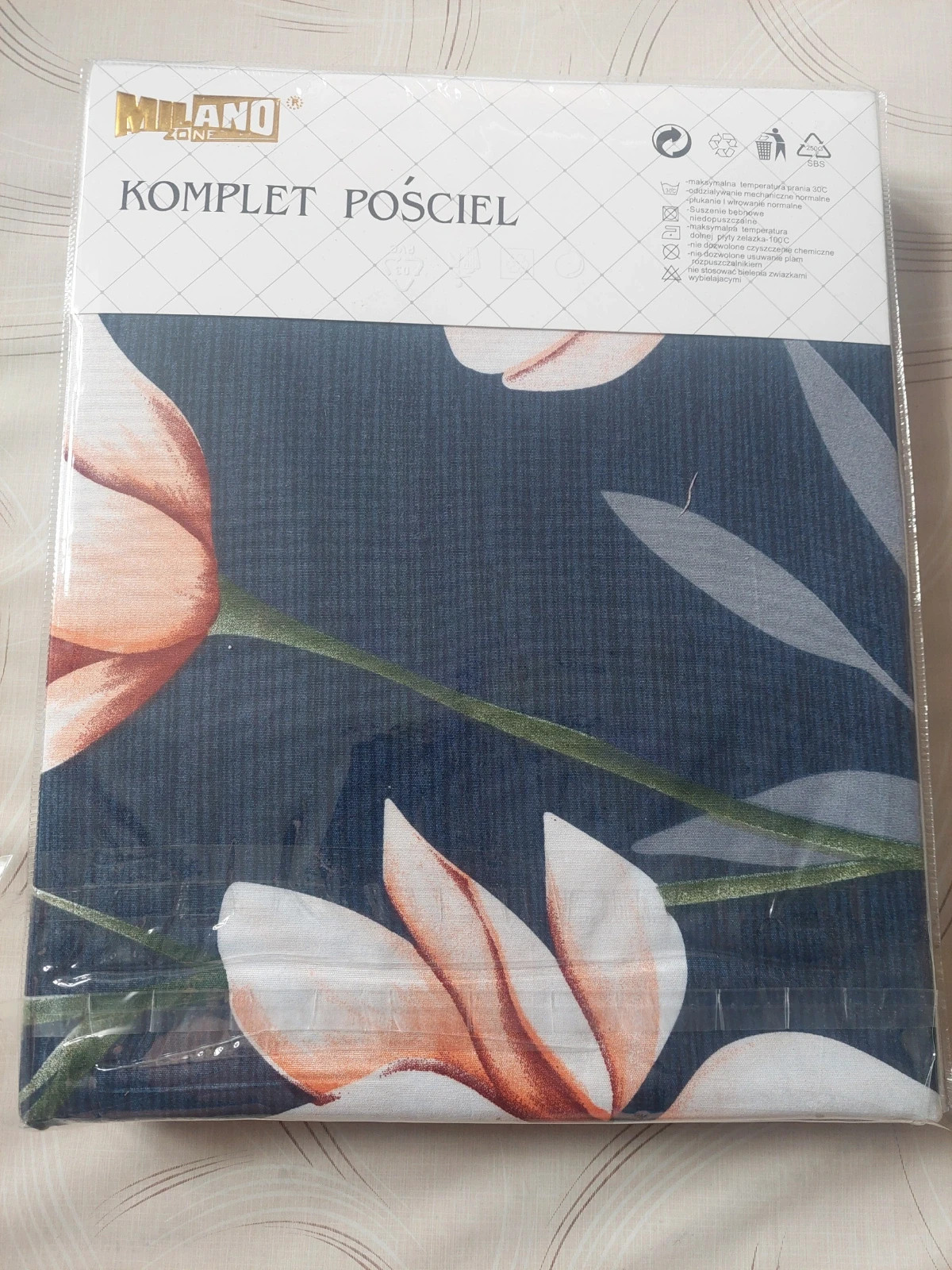 Komplet pościeli 160x200 z prześcieradłem