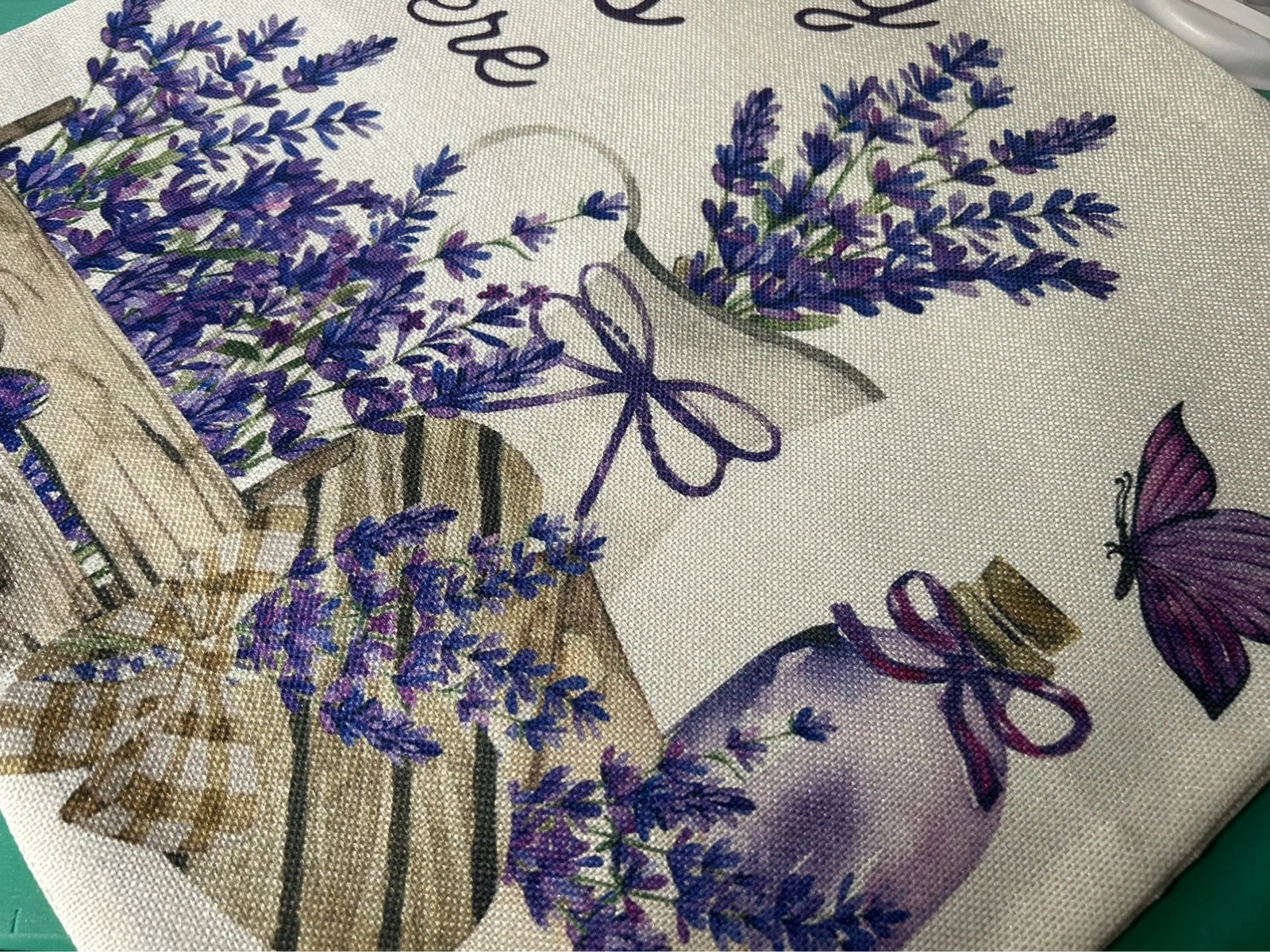 Piękna poszewka na poduszkę 🌸 Wymiary: 45x45 🦋