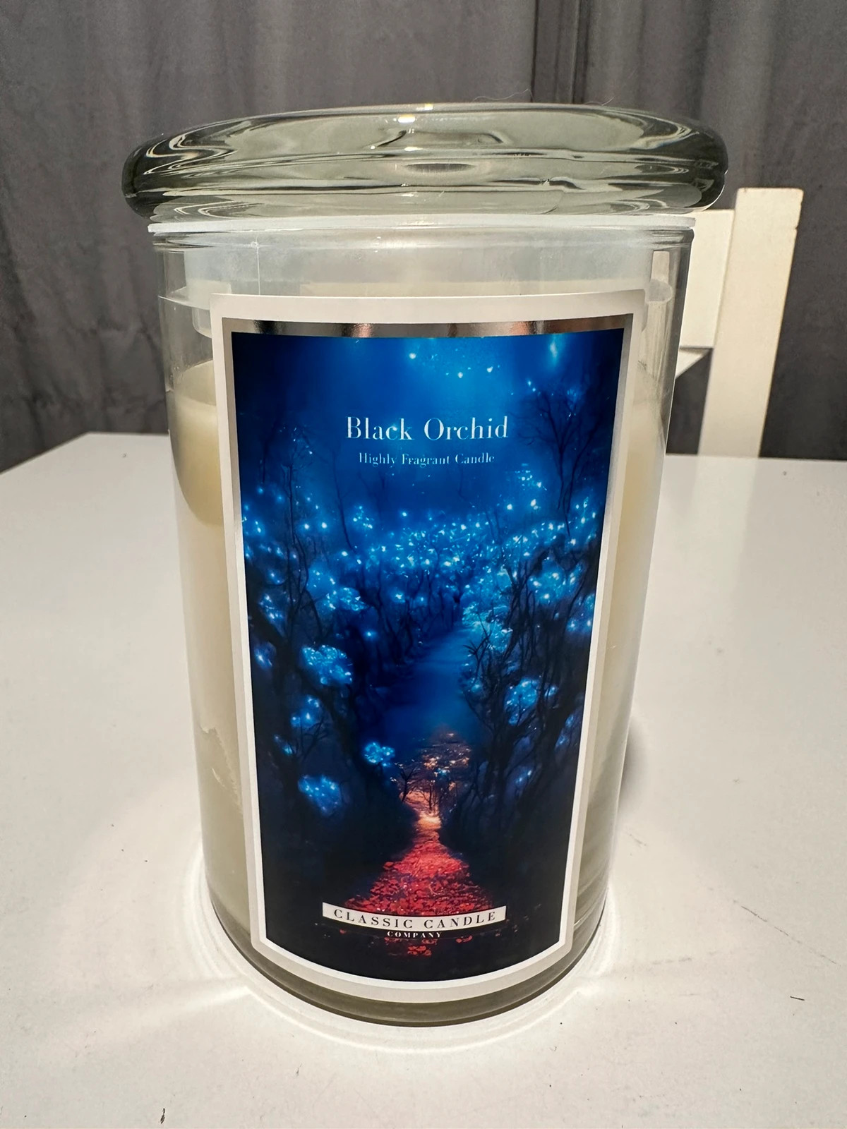 Classic Candle black orchid