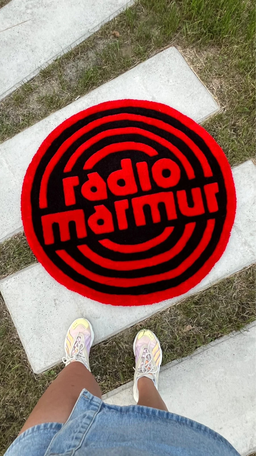 Dywanik handmade „Radio Marmur” Taco Hemingway