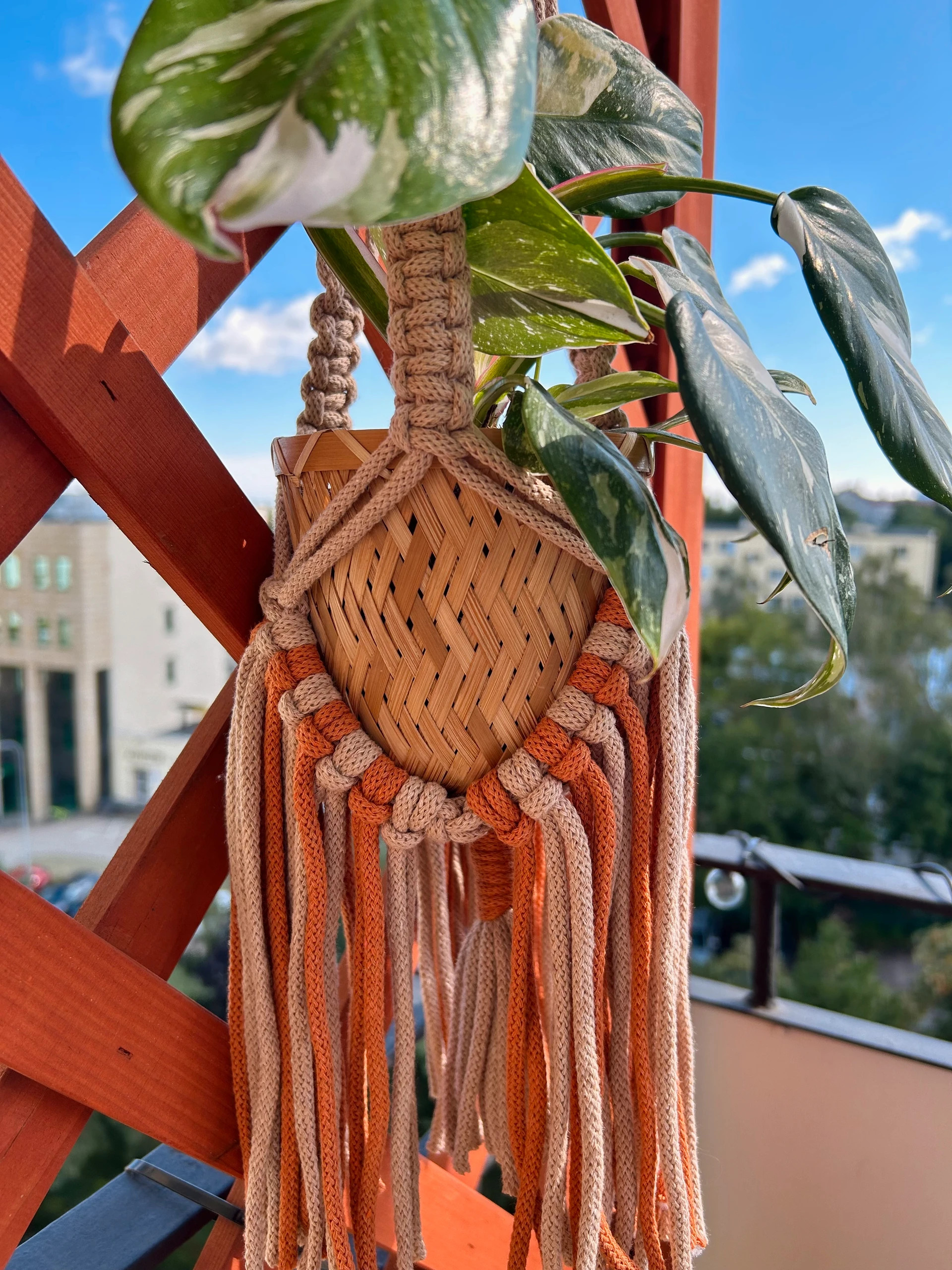 Kwietnik makrama dwukolorowy handmade | Macrame plant hanger handmade