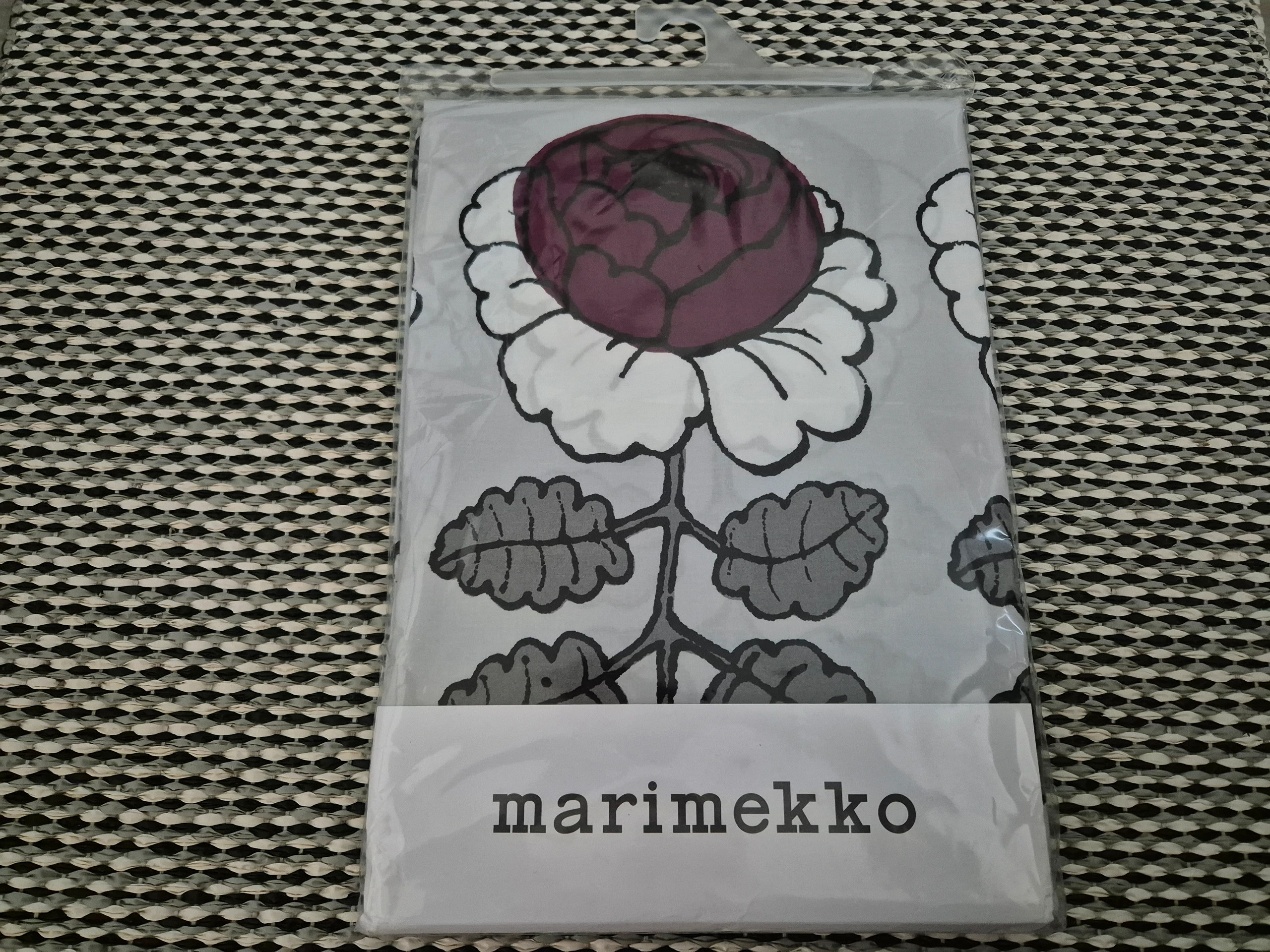 Marimekko Maalaisruusu pussilakanasetti 150x210cm