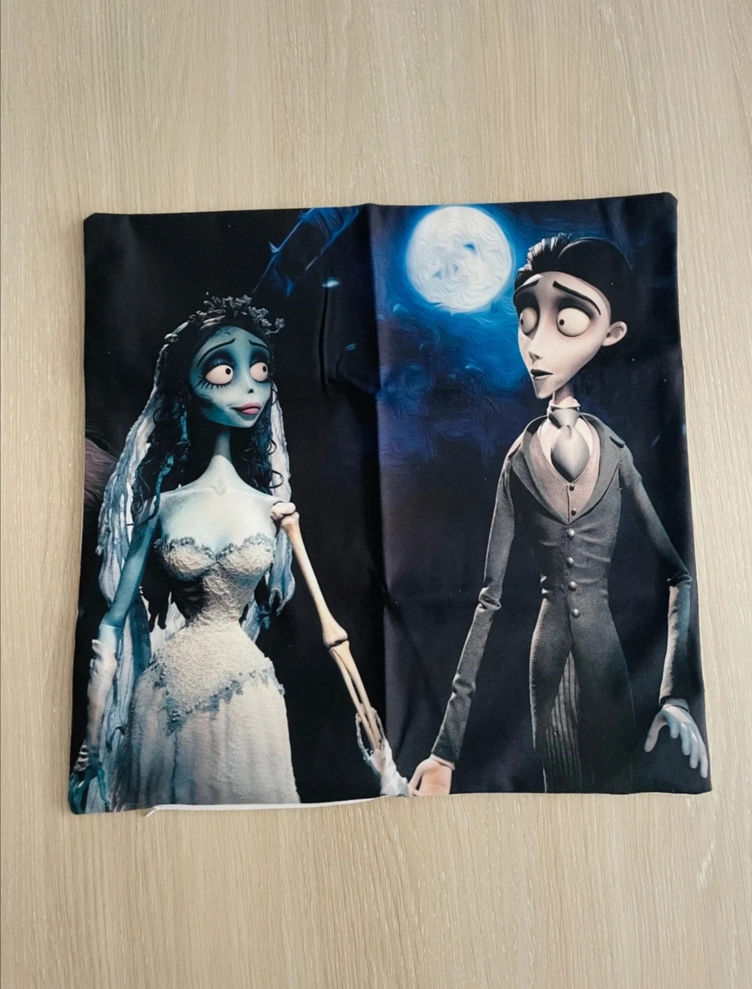 Halloween poszewka na poduszkę 45x45cm corpse bride gnijaca panna młoda