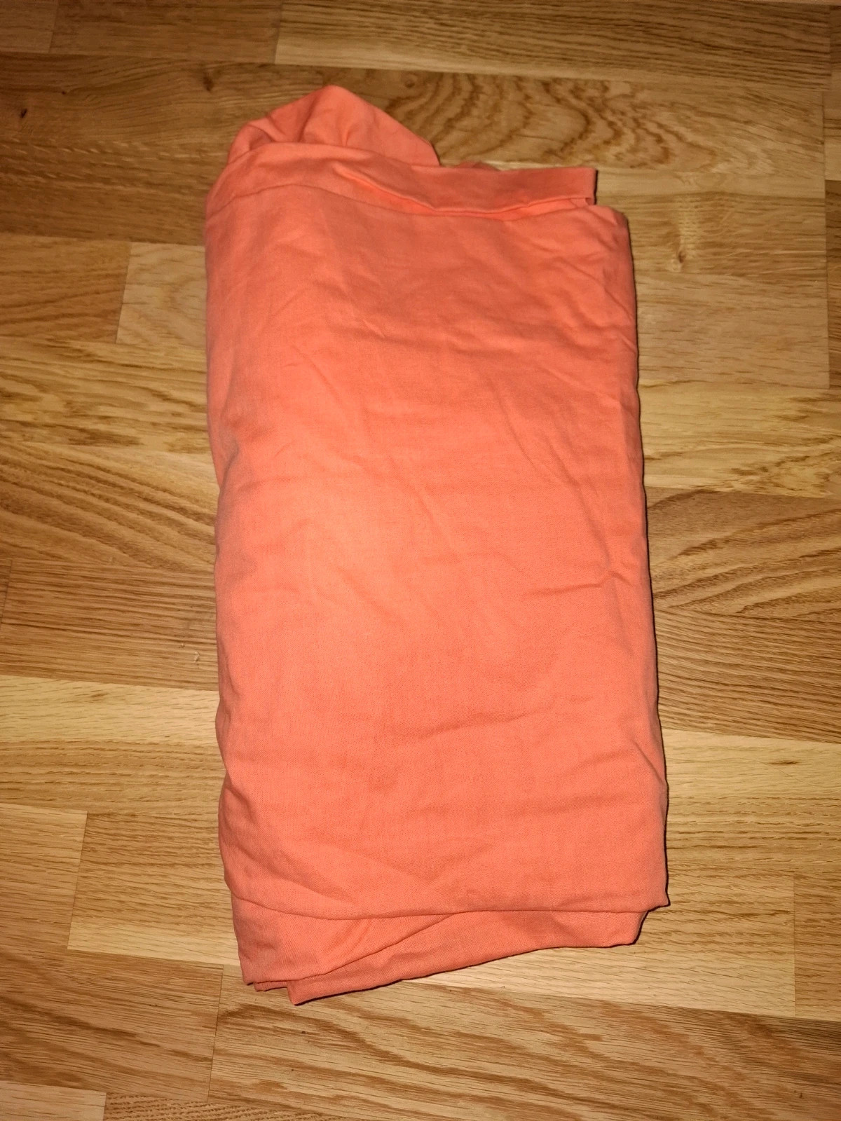 Fitted sheet