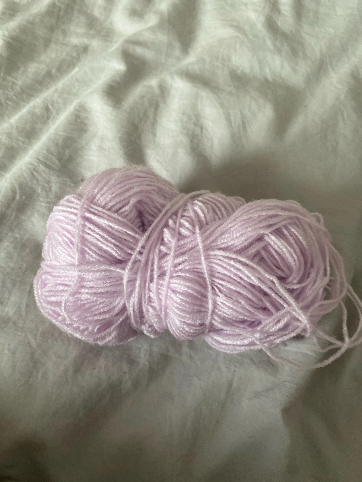 Yarn lilac