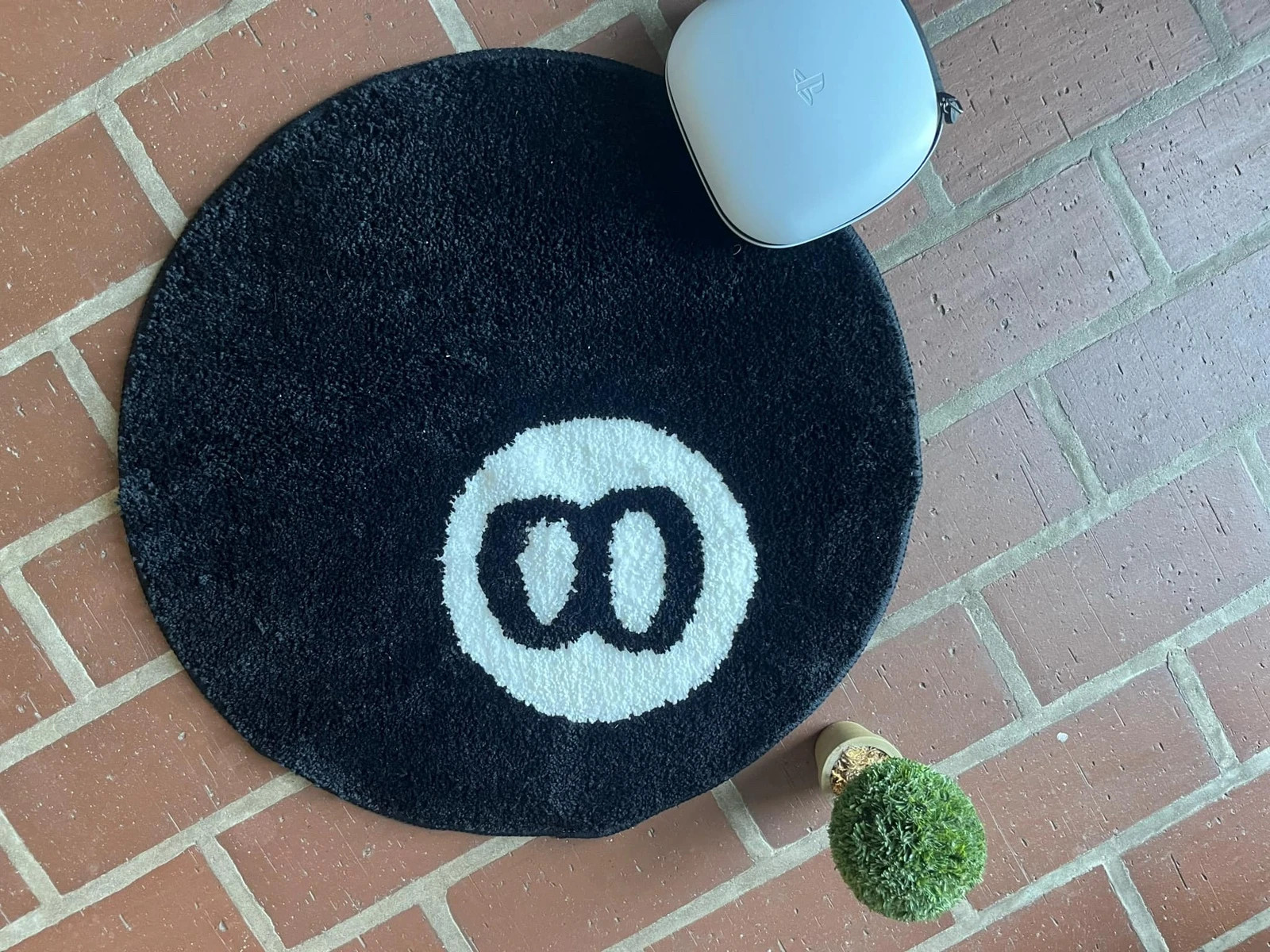 Stüssy 8 Ball rug