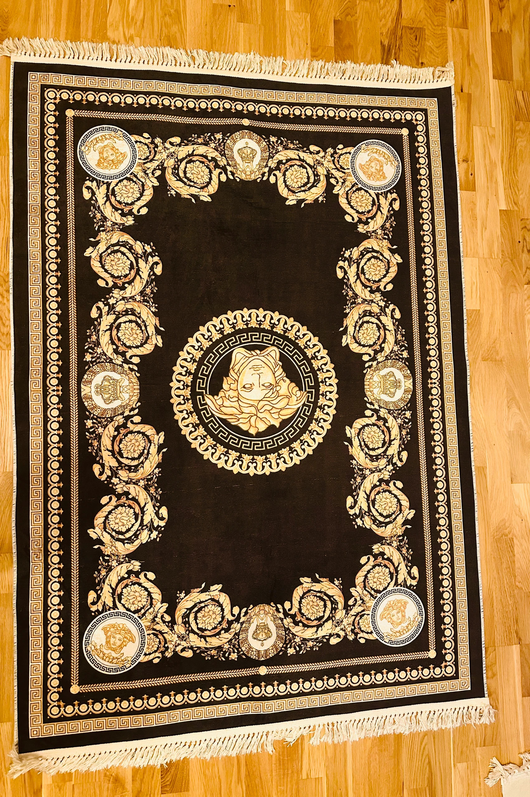 Duza Versace Rug - Black Gold -Dywan do prania czarny / złoty