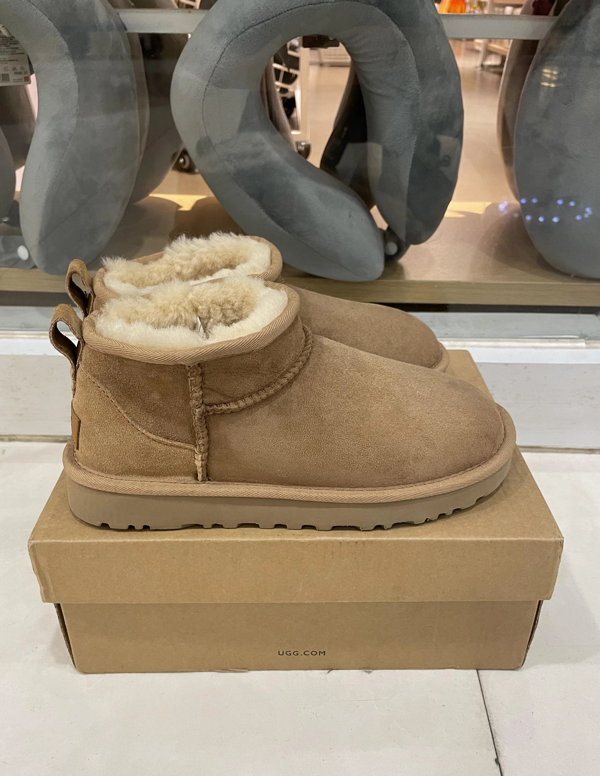 UGG Classic Ultra Boot Marron Mini Platform 38