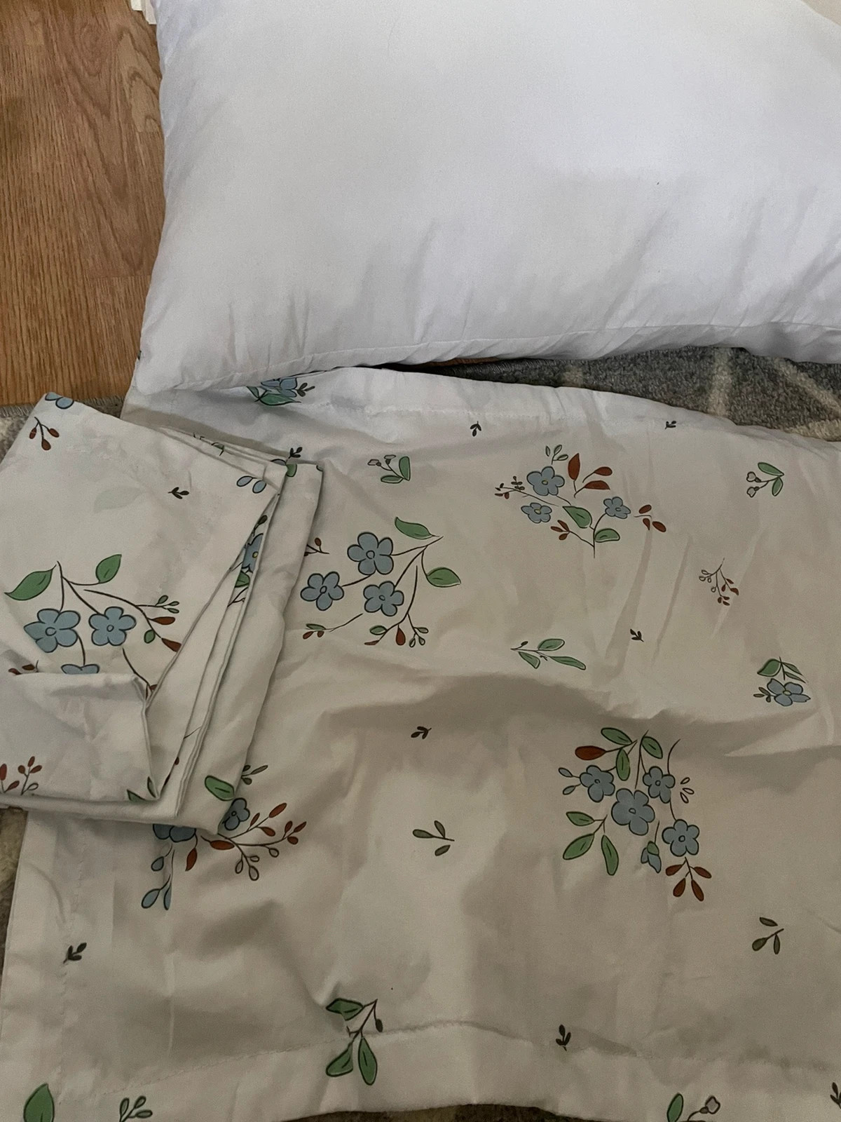 Pillow + cases