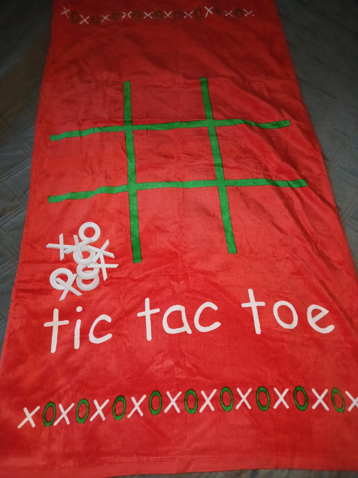 Tic tac toe spel på handduk