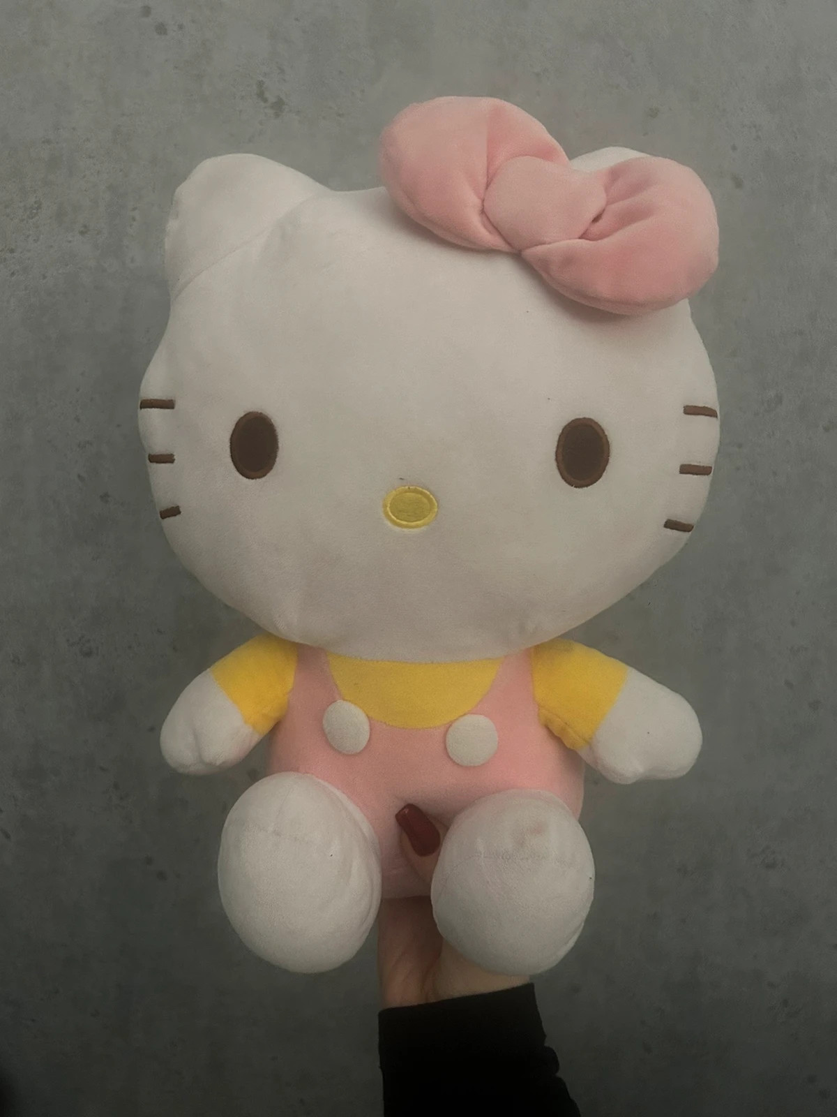 pluszak hello kitty okolo 60cm