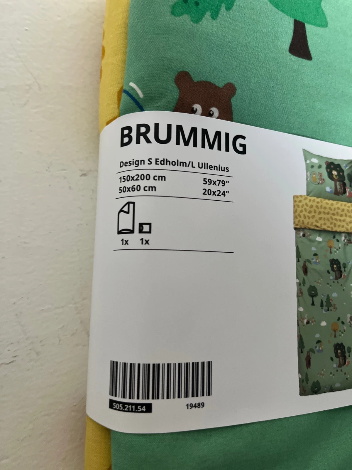 Brummig pussilakana ja tyynyliina, metsäneläinkuvio/monivärinen