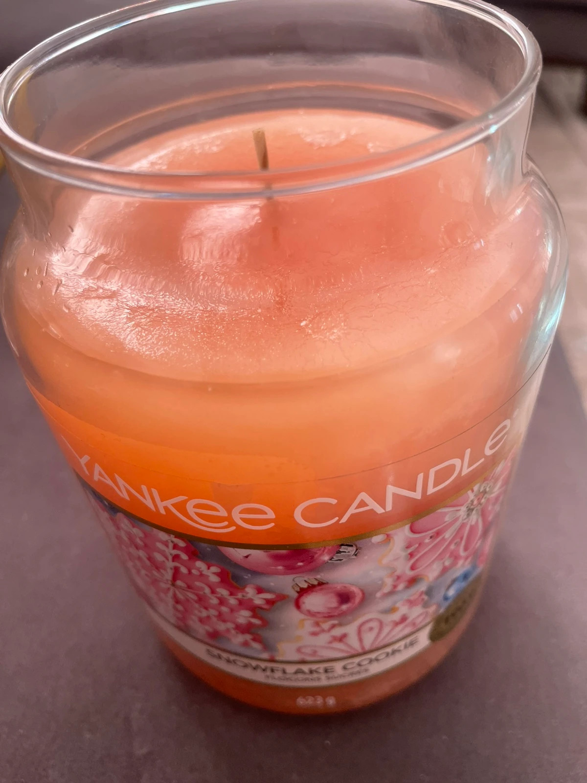 Yankee candle snowflake cookie