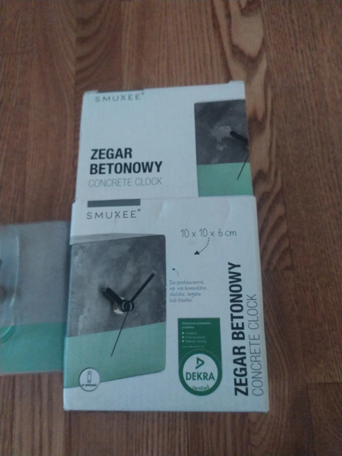 Zegar betonowy Smukee