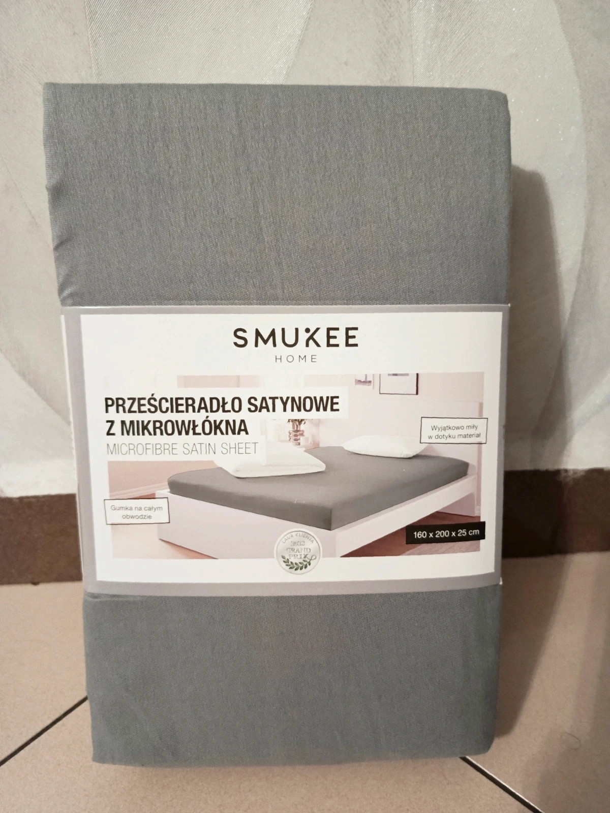 Prześcieradło satynowe z mikrowłókna160 x 200 cm firmy Smukee