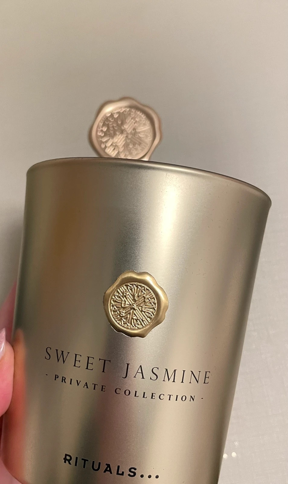 Rituals Sweet Jasmine - luxury candle