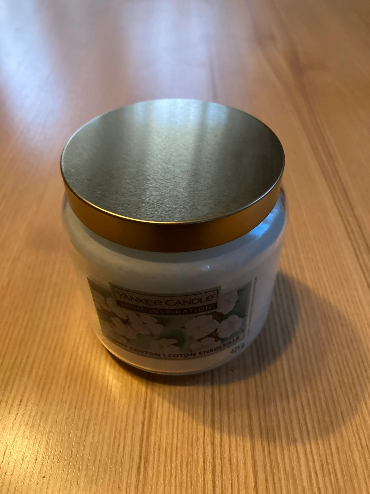 Yankee Candle - Nowa świeca 425g