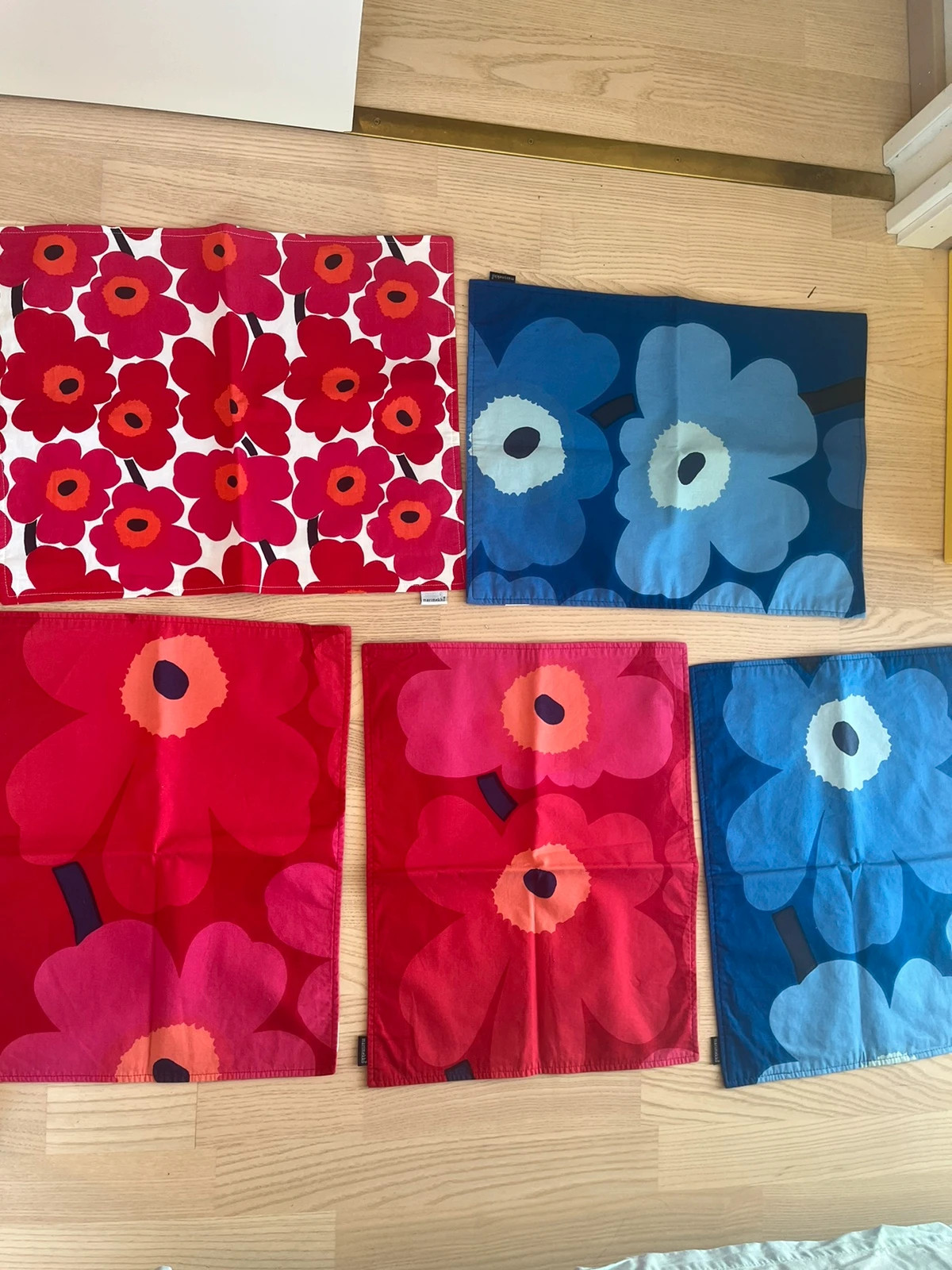 Marimekko unikko table mats