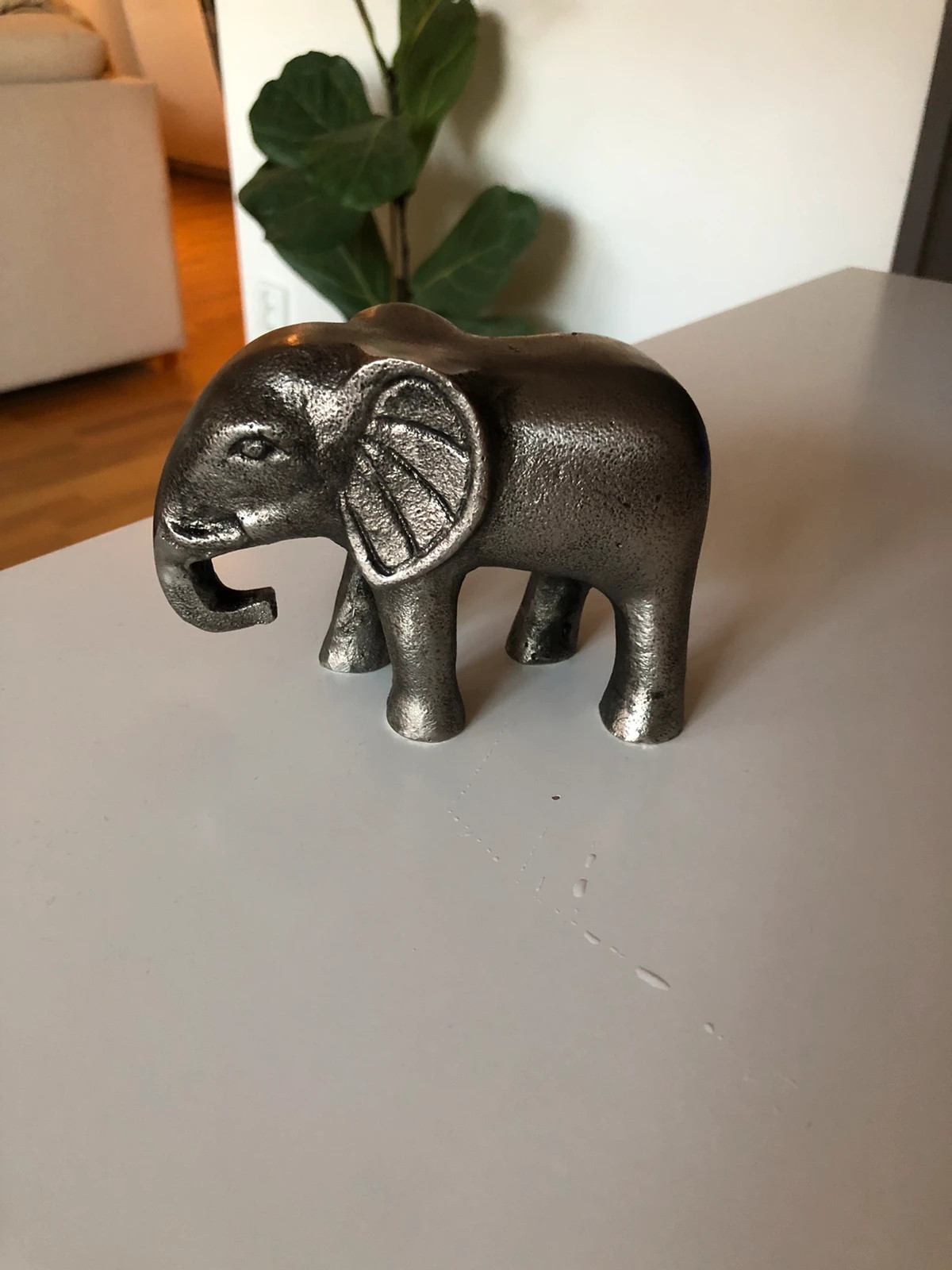 Prydnad elefant